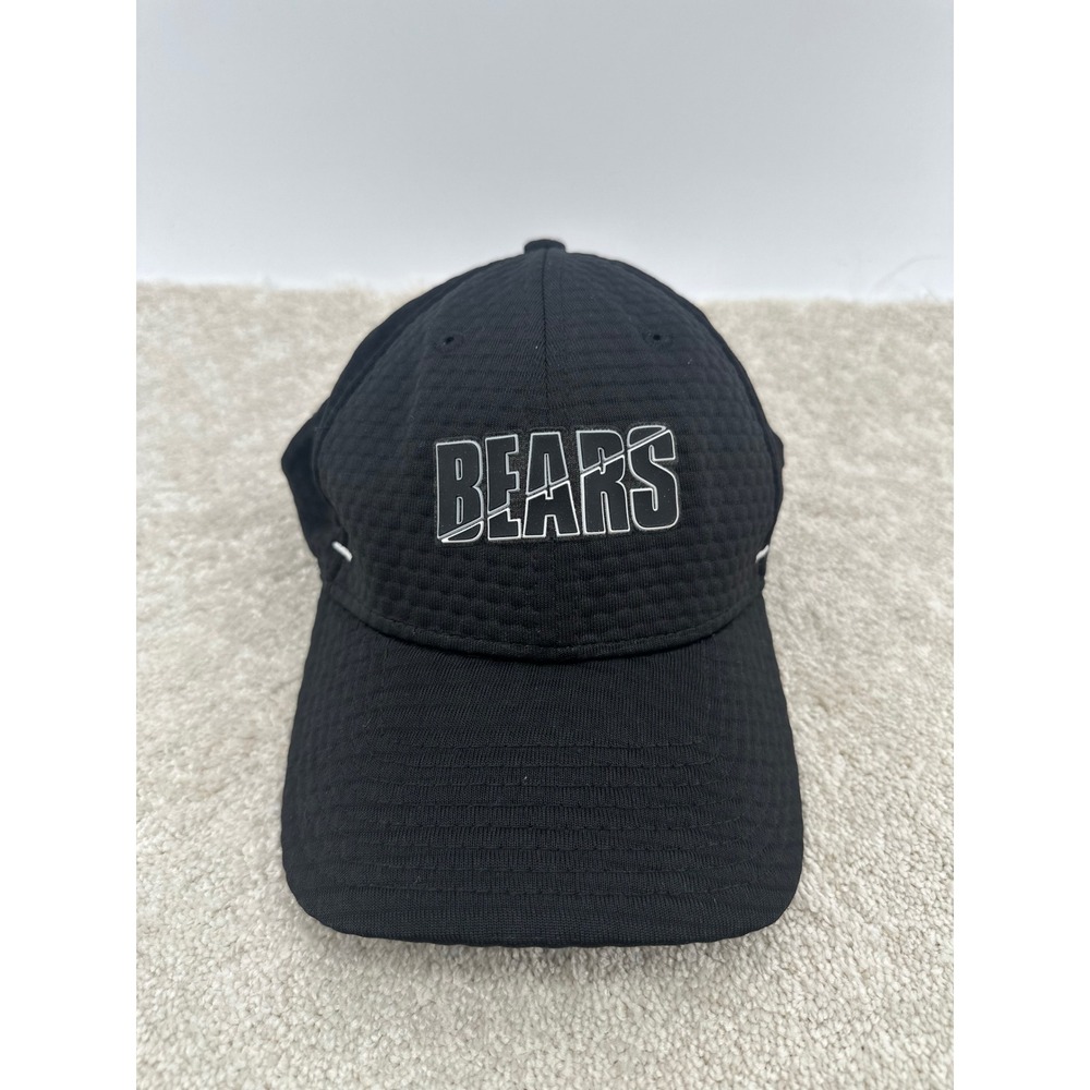 Chicago Bears Hat Cap Mens Small Medium Black NFL New Era 39THIRTY Flex Fit Rush